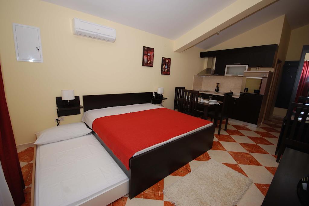 Apartments Stepic Trogir Habitación foto