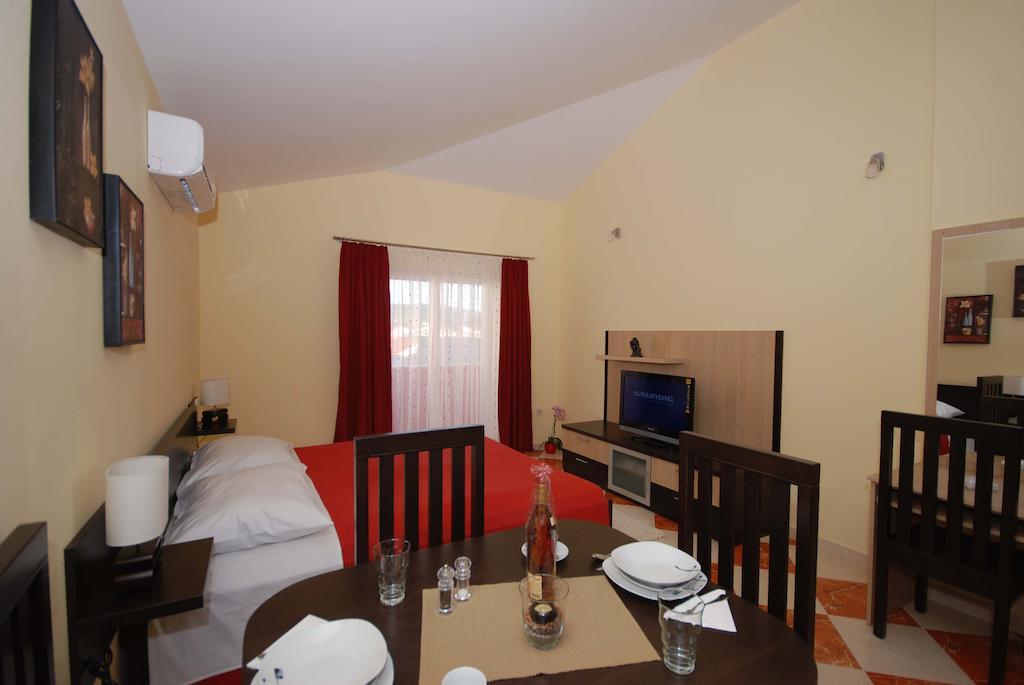 Apartments Stepic Trogir Exterior foto