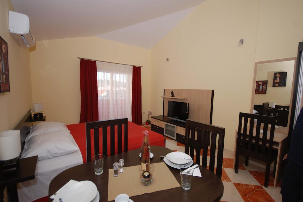 Apartments Stepic Trogir Habitación foto